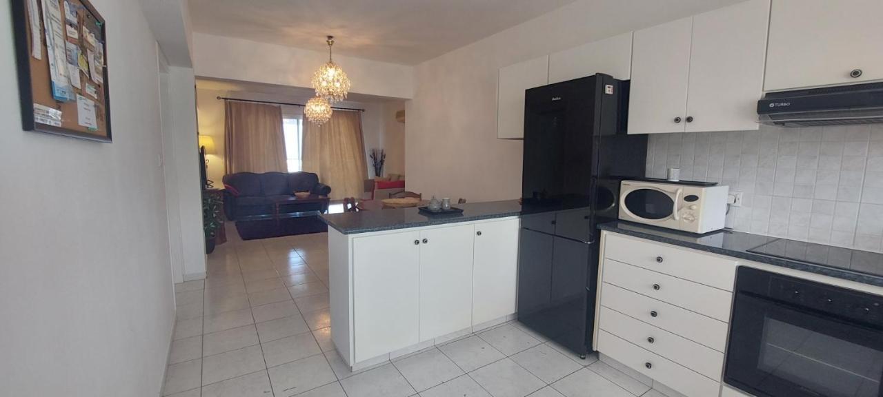 Spacious 2 Bedroom Apartment Peyia Ngoại thất bức ảnh