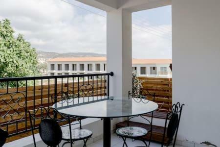 Spacious 2 Bedroom Apartment Peyia Ngoại thất bức ảnh